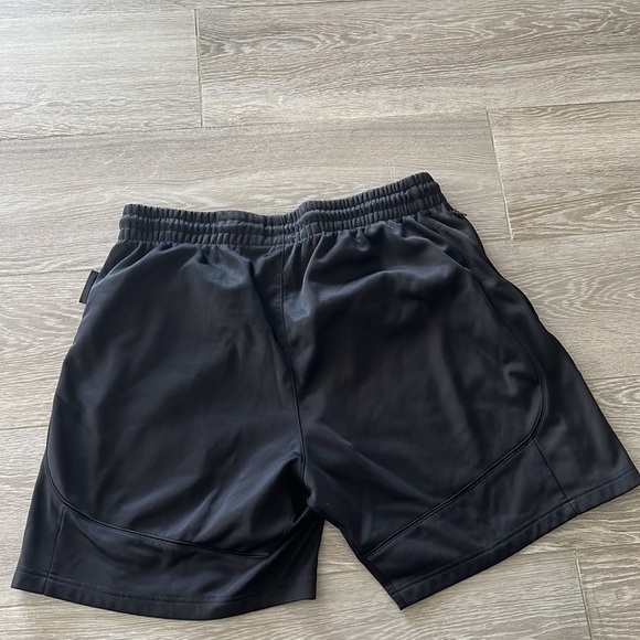 Adidas Aeroready Basketball Shorts - Picture 2 of 4